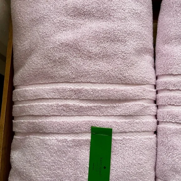 ♠️KATE SPADE Lavender Bath Towel Set 🛁 NWT🛁 - Picture 14 of 15